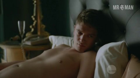 amateur gay massage video from Mateo nip tuck gay soldier
