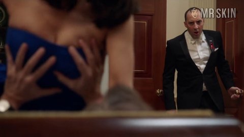julia louis-dreyfus nude scene Bedava porn indir